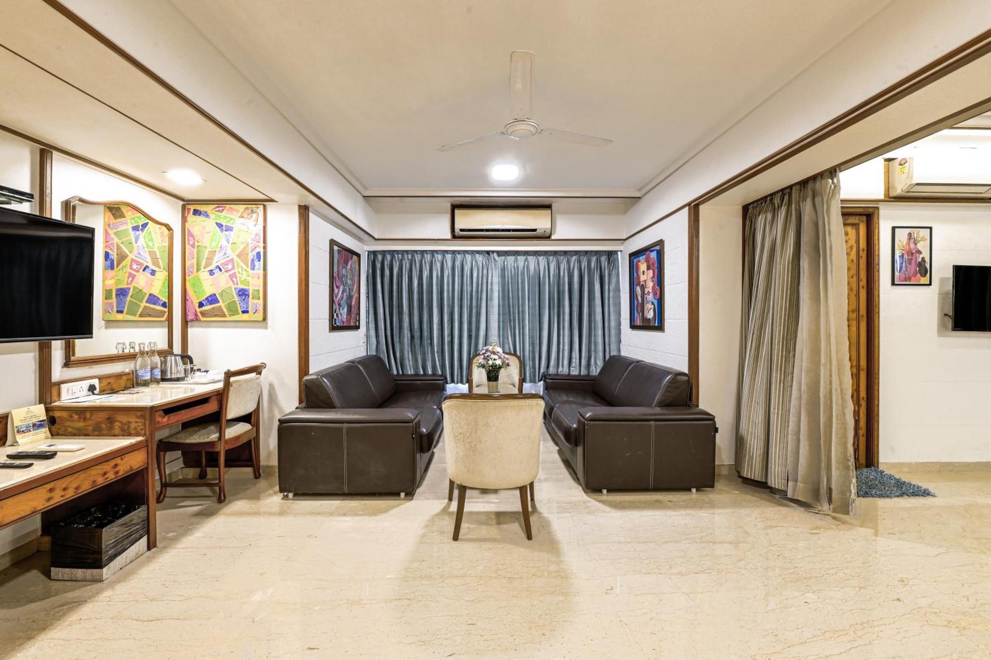 Hotel Regal Enclave Mumbai Exterior foto