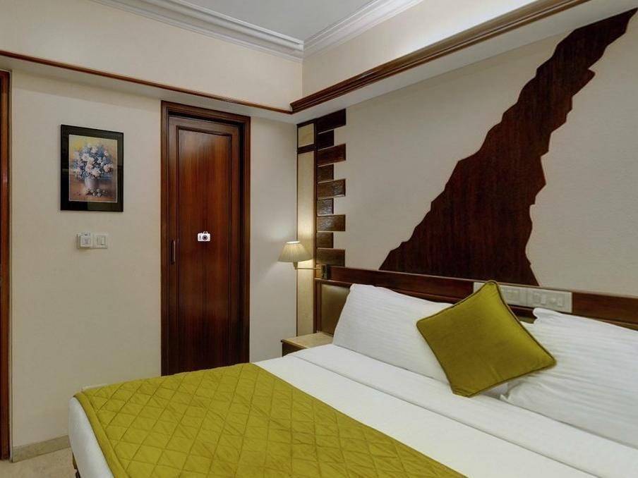 Hotel Regal Enclave Mumbai Exterior foto