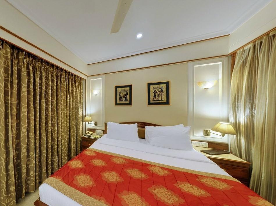 Hotel Regal Enclave Mumbai Exterior foto