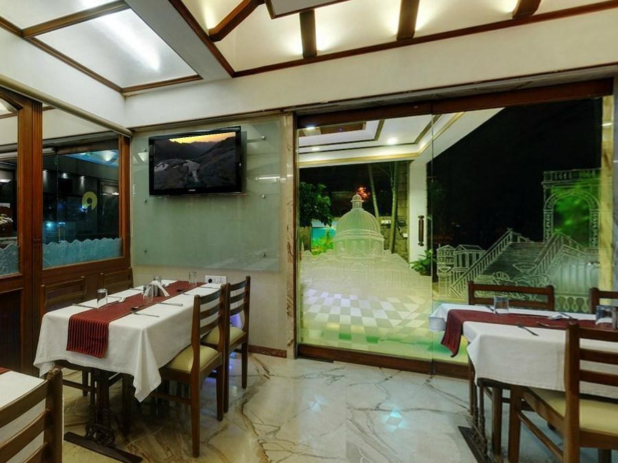 Hotel Regal Enclave Mumbai Exterior foto